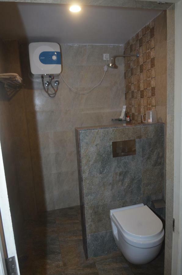 Hotel Tamilnadu Kashi Váránaszi Kültér fotó