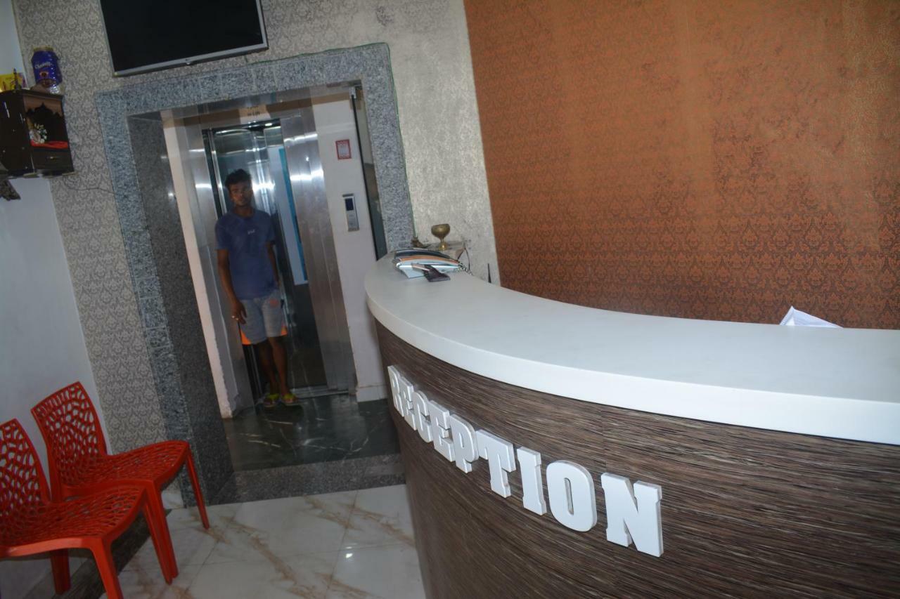 Hotel Tamilnadu Kashi Váránaszi Kültér fotó