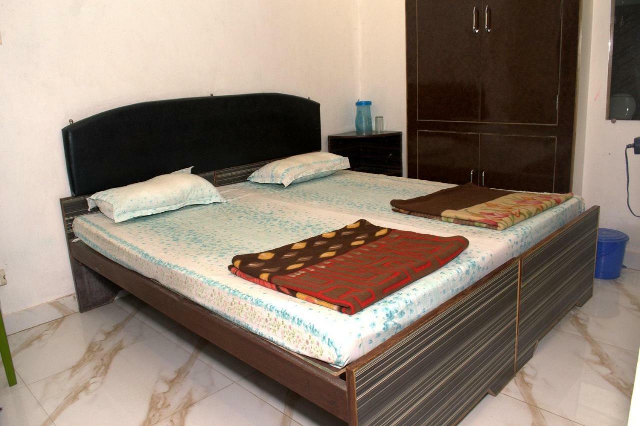 Hotel Tamilnadu Kashi Váránaszi Kültér fotó