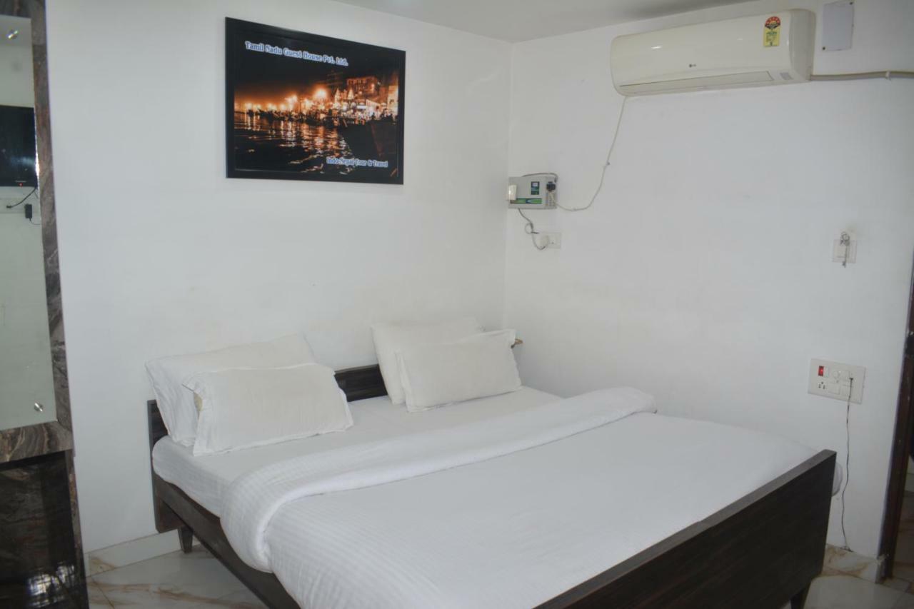 Hotel Tamilnadu Kashi Váránaszi Kültér fotó